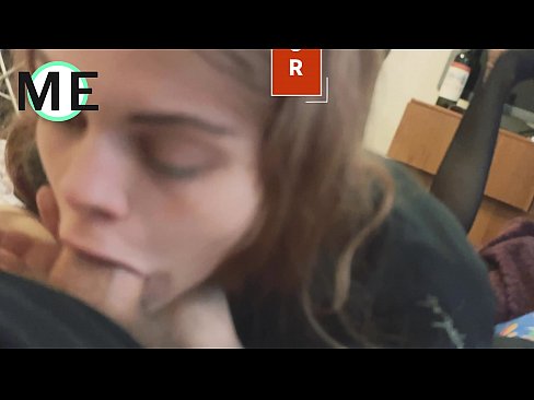 ❤️ Пишка в гърлото, скъсан чорапогащник и скъсани токчета Домашно порно в bg.truedating.top ️